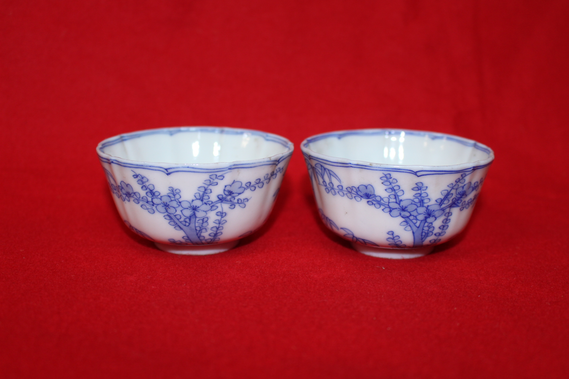 연대가좋은 청화백자사군자문 화형잔 2점