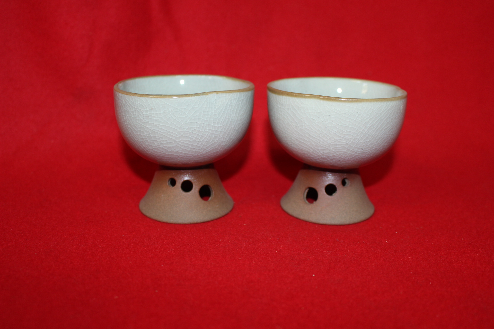 30-청자 굽다리잔 2점