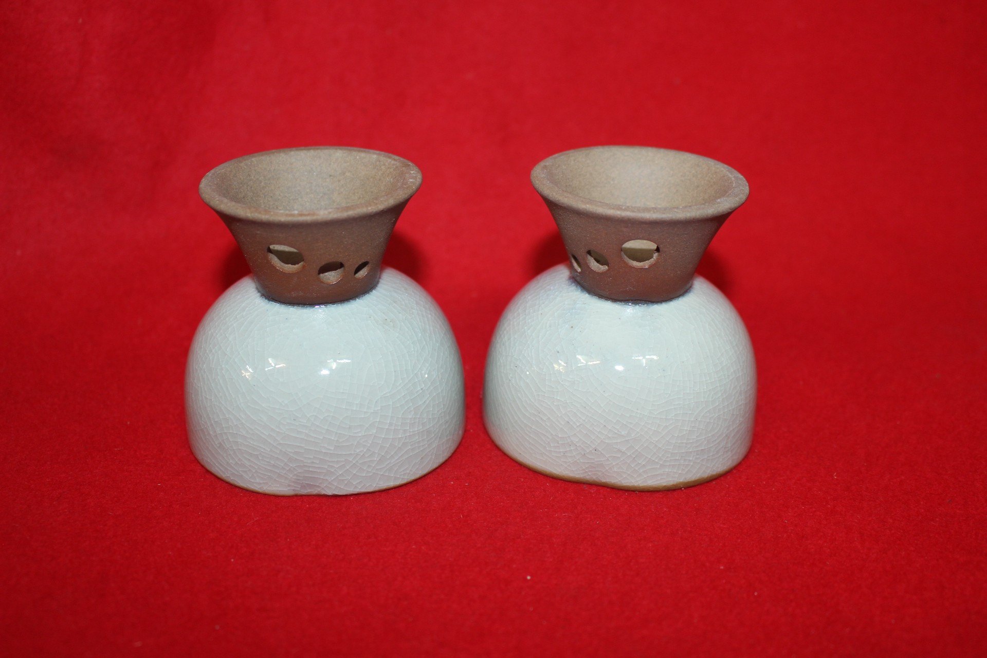 30-청자 굽다리잔 2점