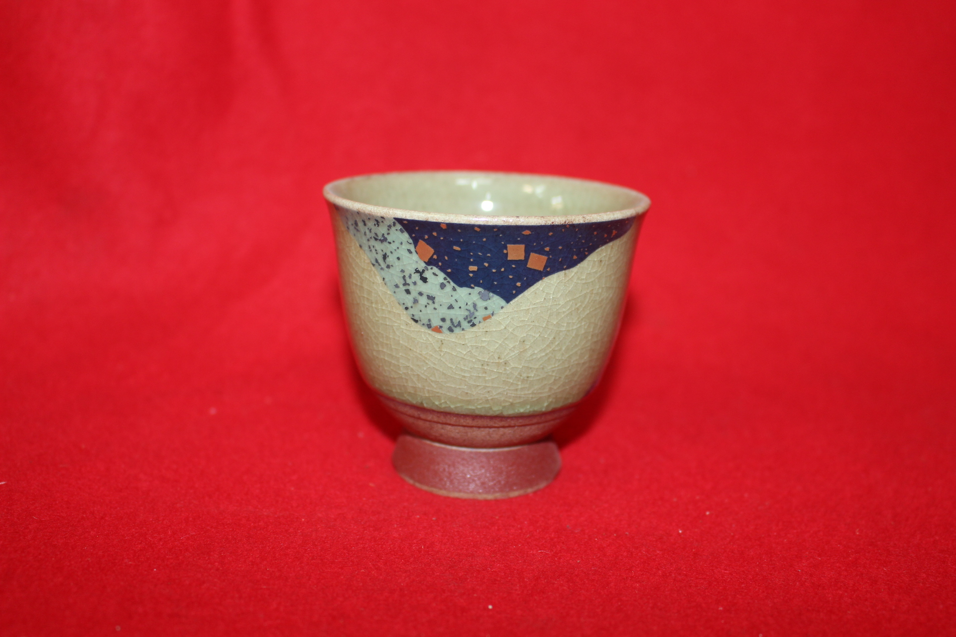 31-청자 금채추상문 잔