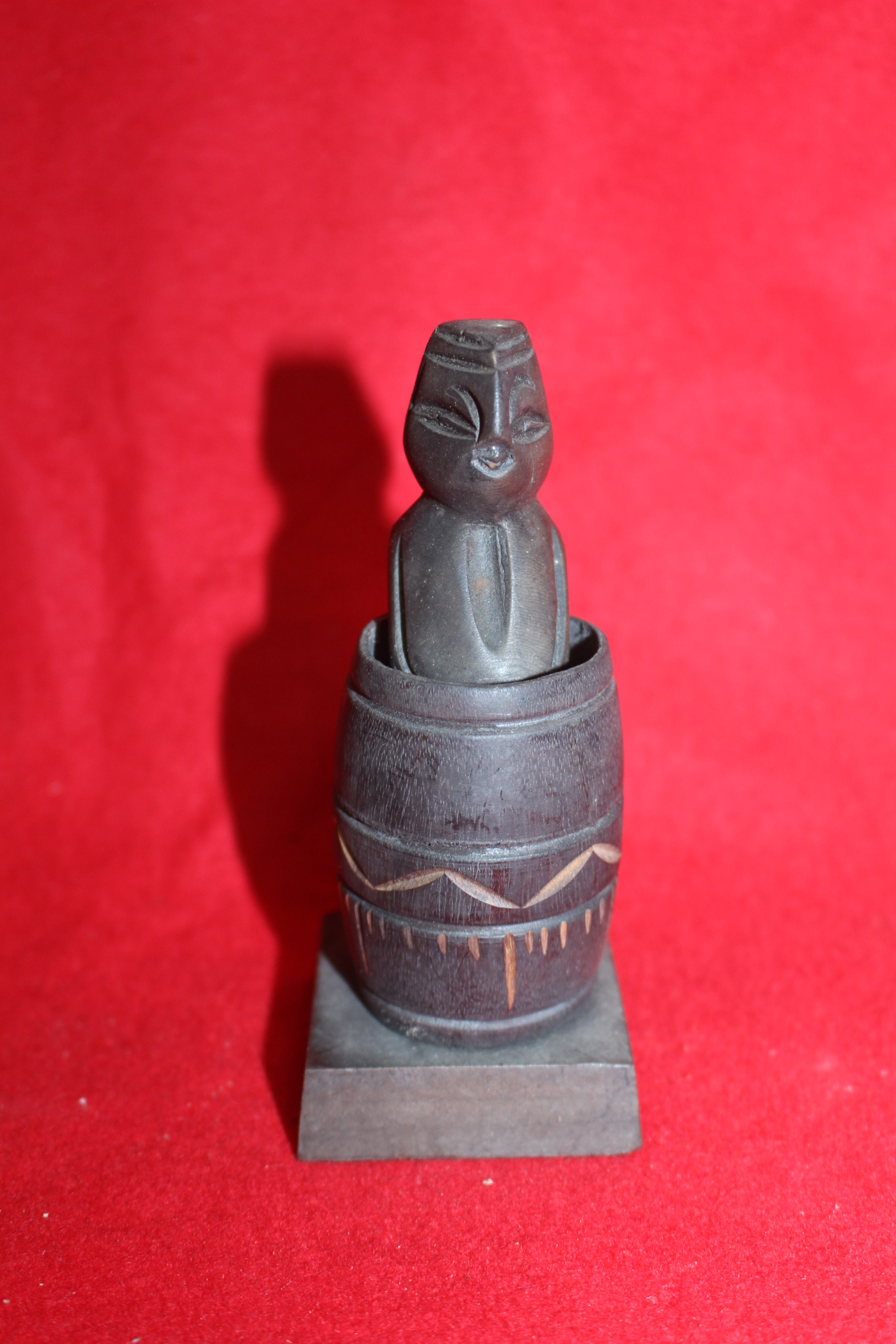 외국산 나무로된 춘화인형