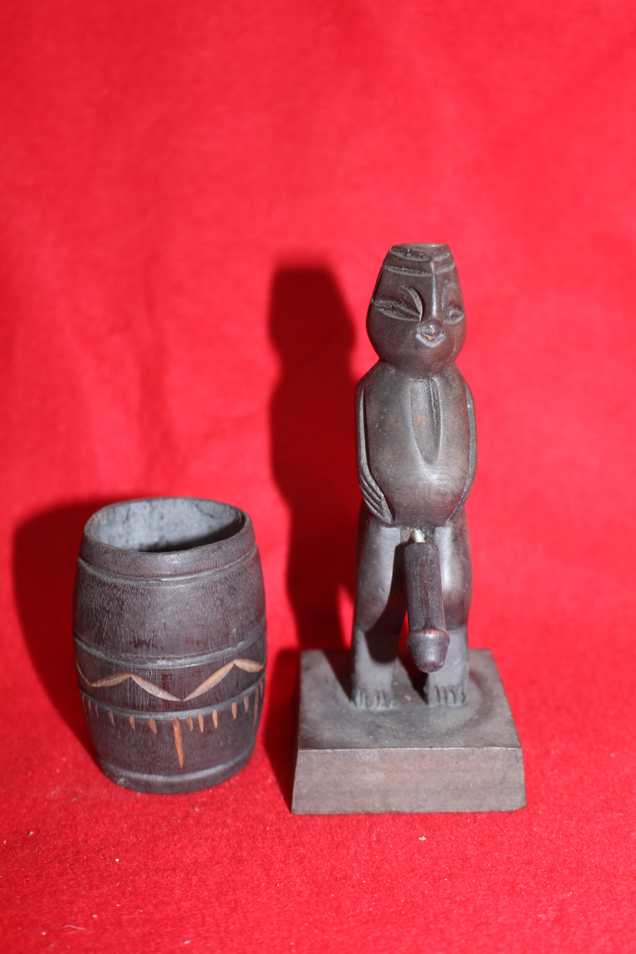 외국산 나무로된 춘화인형