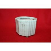 연대가좋은 청자 주름문 사족향로