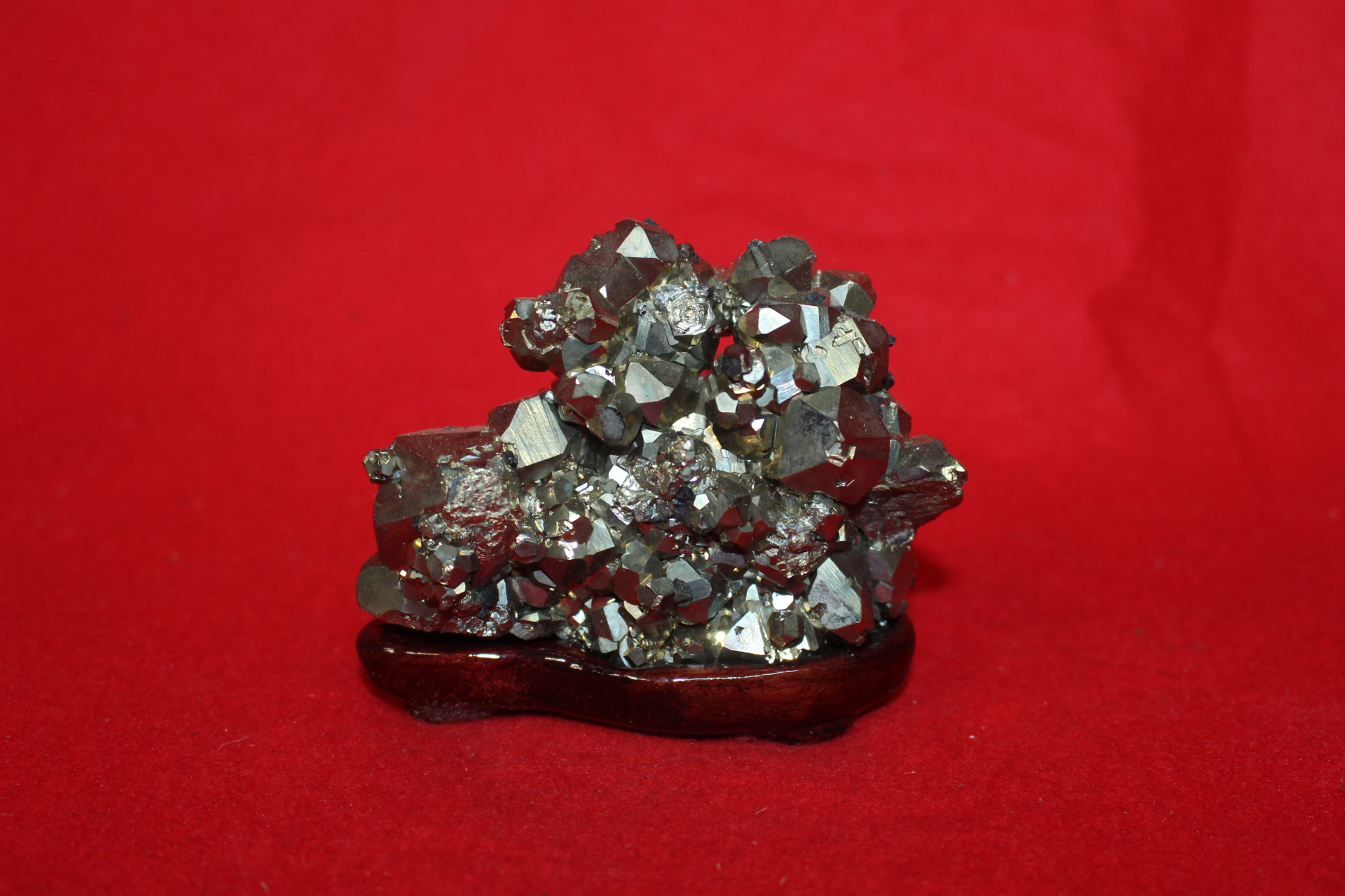 외국산 아주묵직한 보석 광석