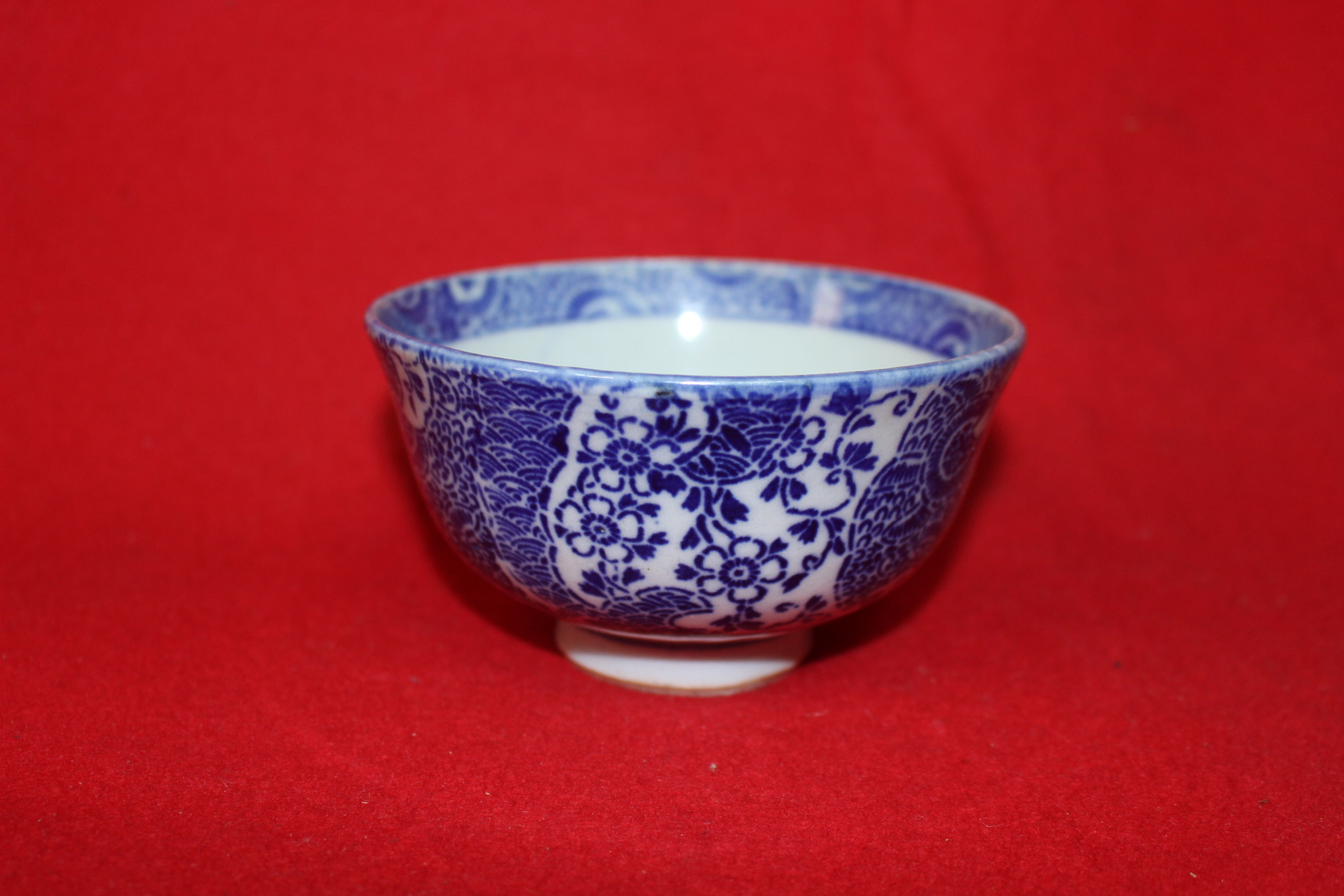 연대가좋은 청화백자화문 자완