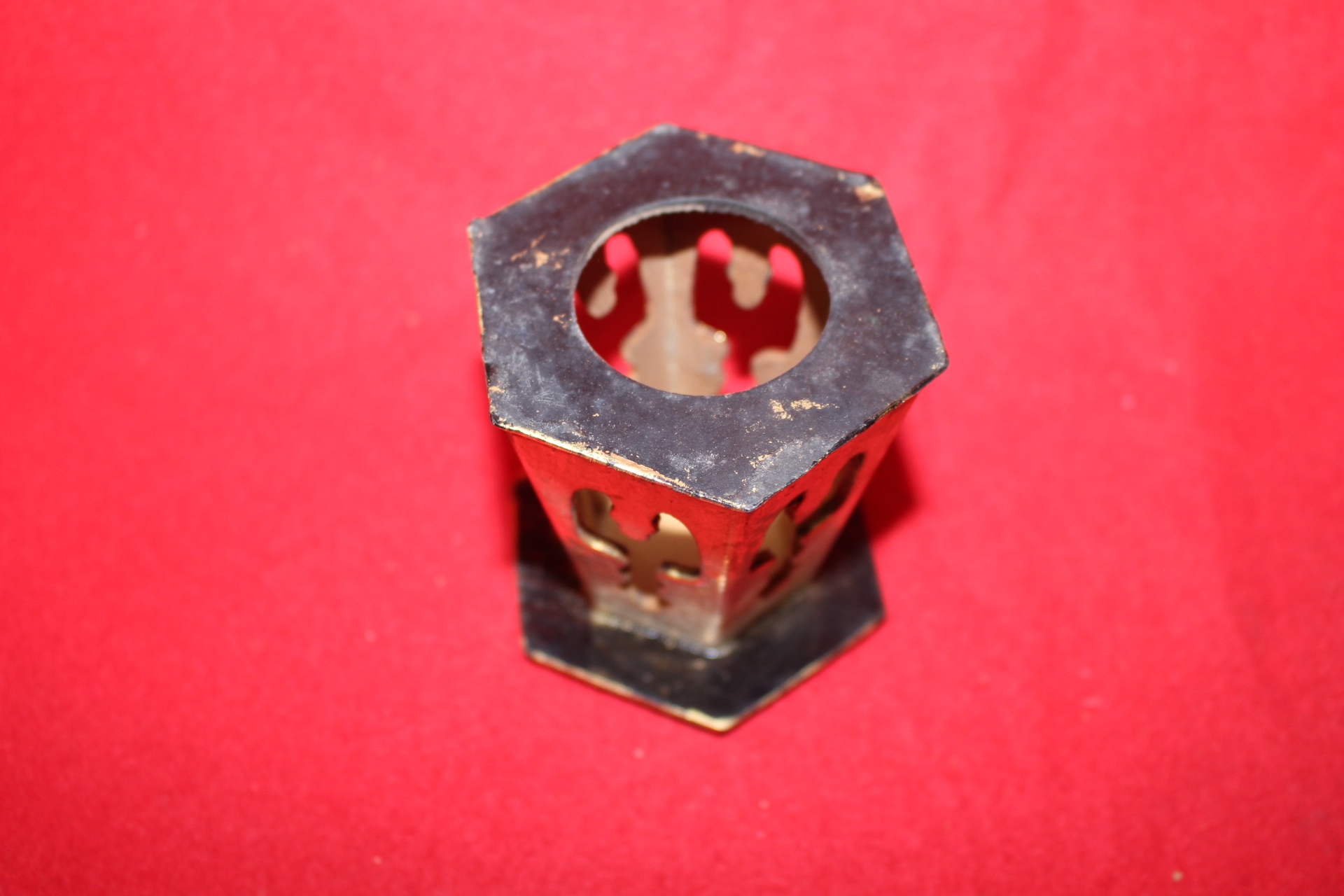 연대가좋은 나무에 금채된 화대