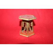 연대가좋은 나무에 금채된 화대