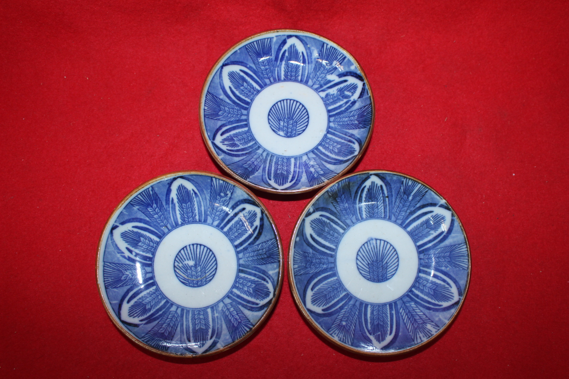 연대가좋은 청화백자 화문완 3점