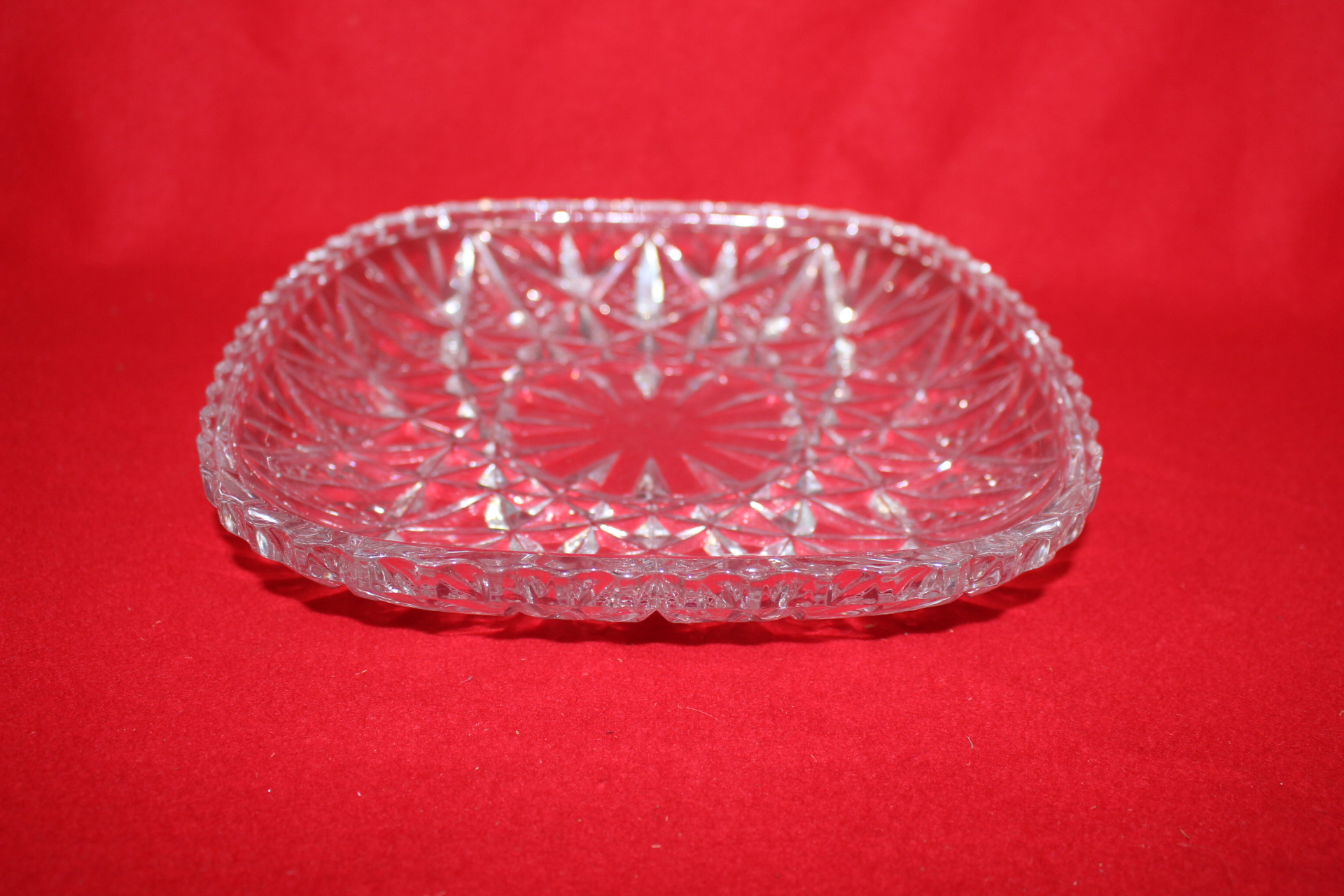 근대사 두꺼운 유리로된 사각대완