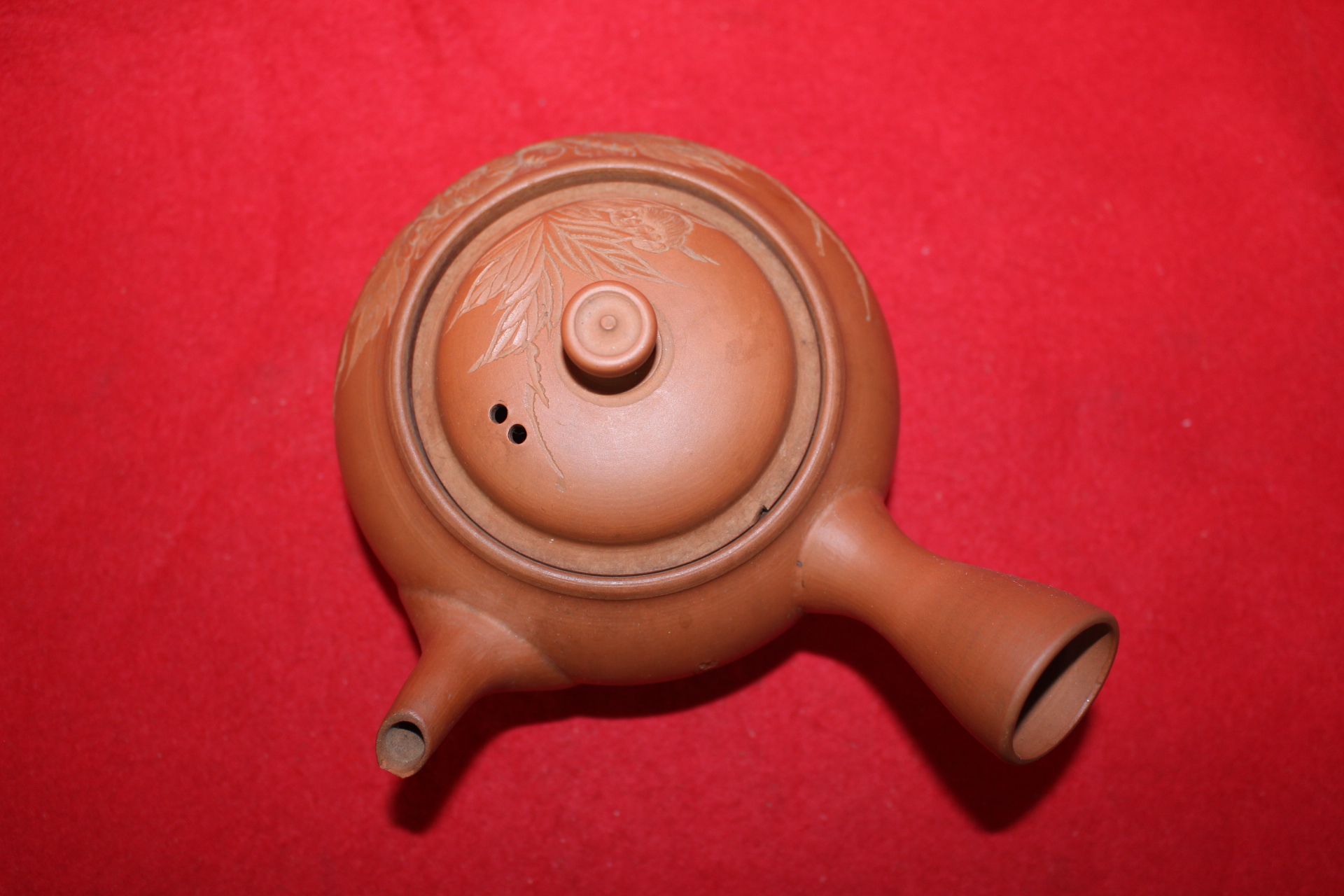 자사도자기 음각화문 다관