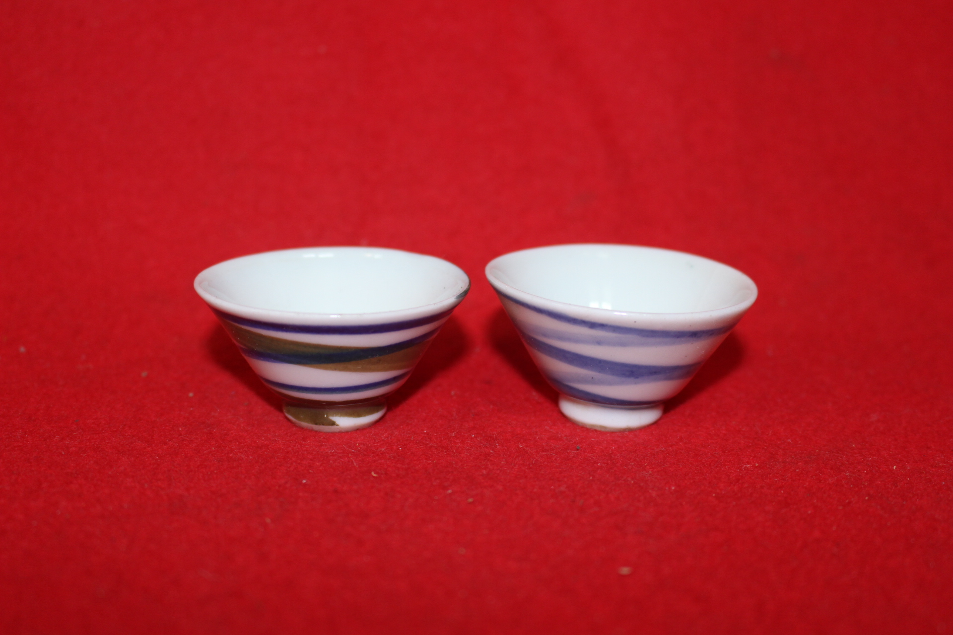 33-연대가좋은 청화백자 줄문잔 2점