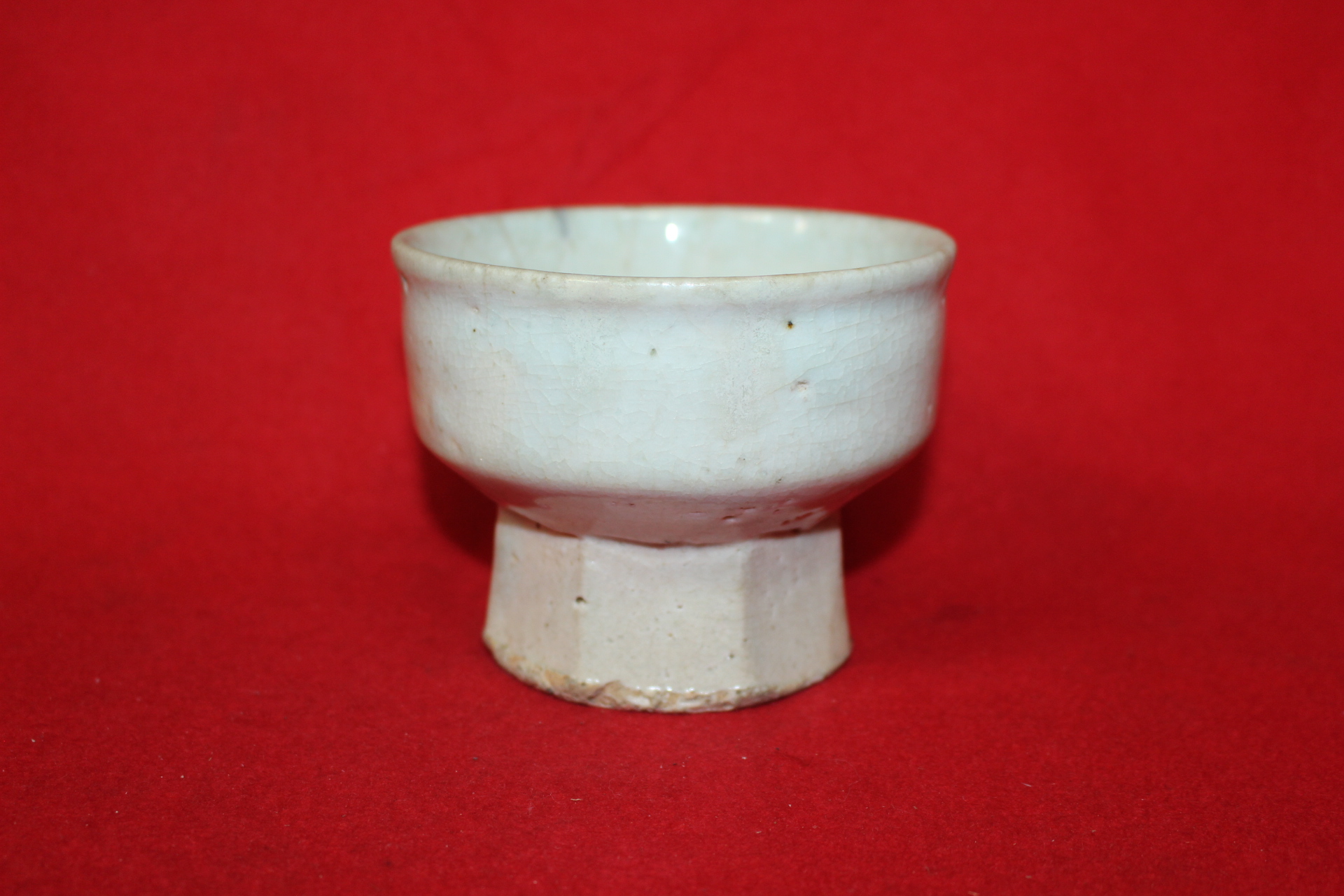 140-조선시대 백자 각진굽높은 자완