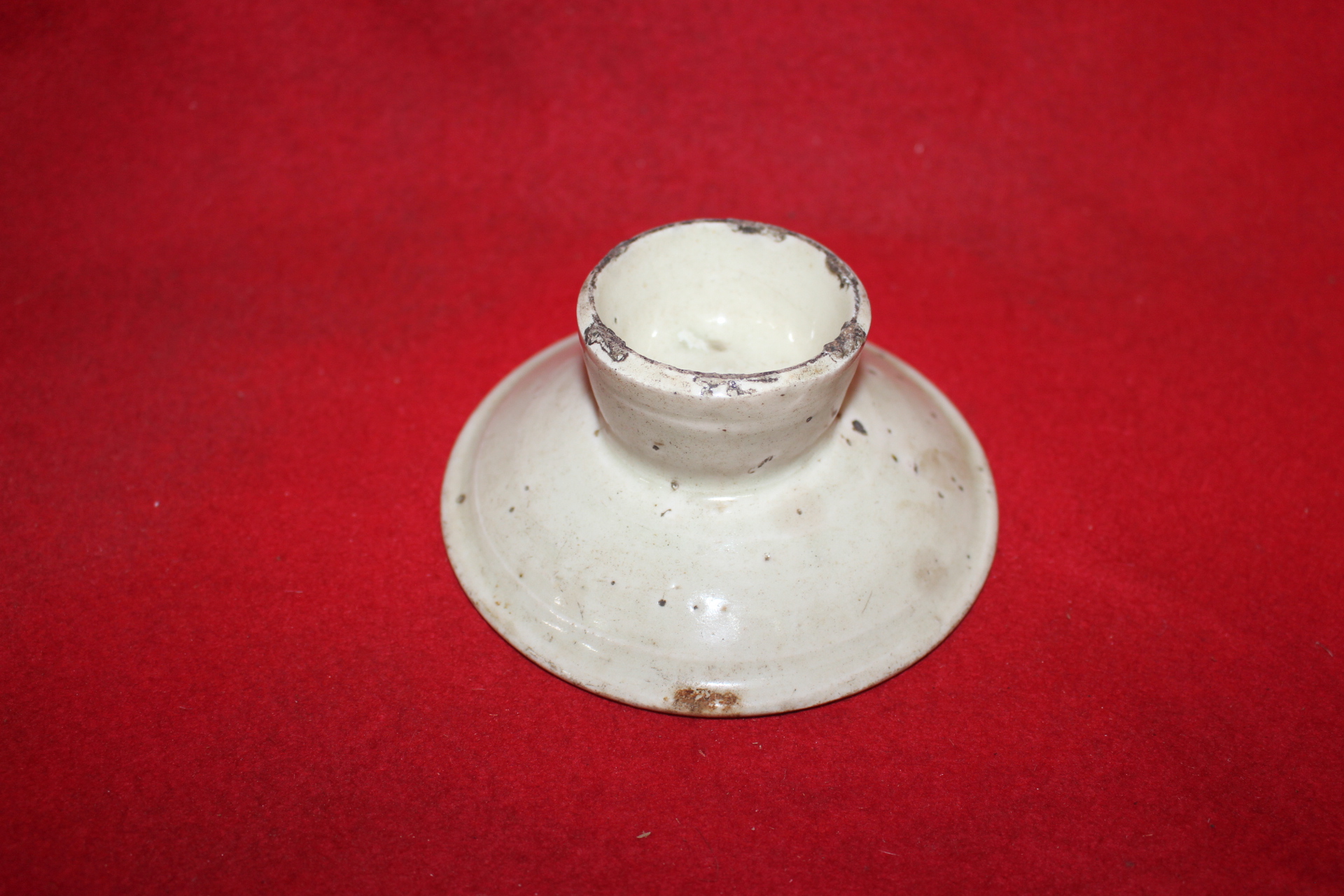 131-조선시대 백자 굽다리완