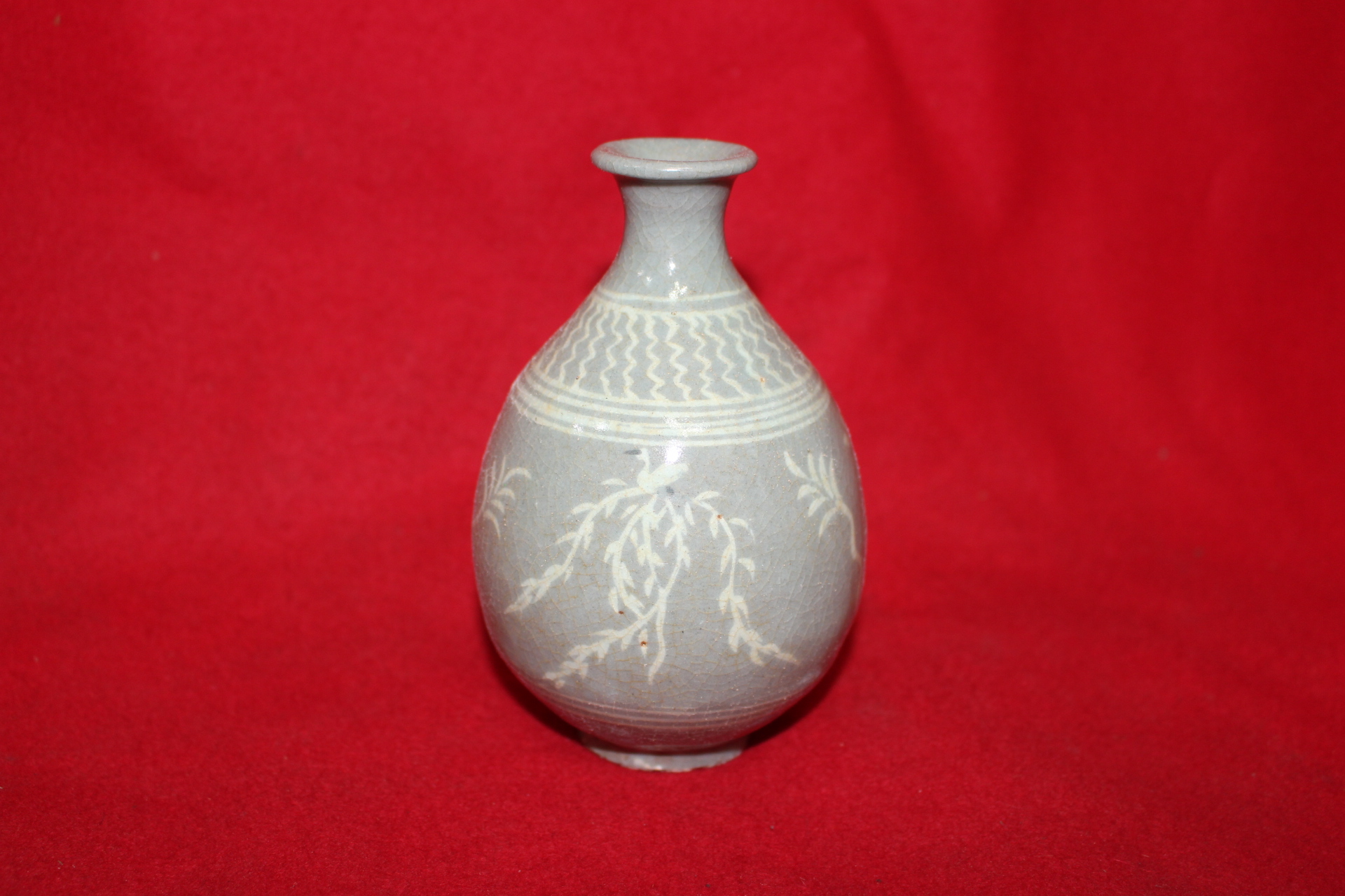 1-청자 흑백상감 버드나무오리문 주병