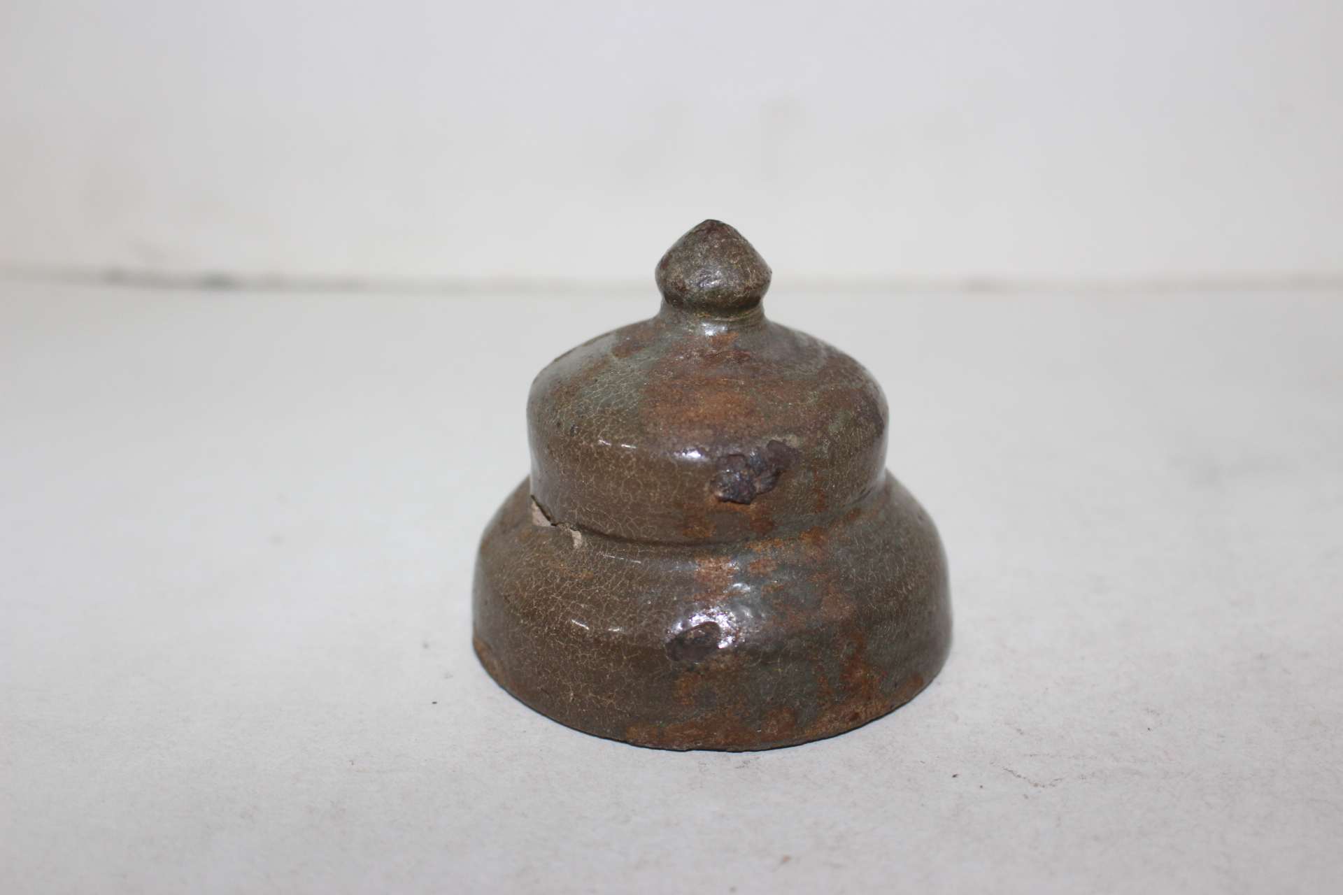 연대가좋은 청자 이단두껑