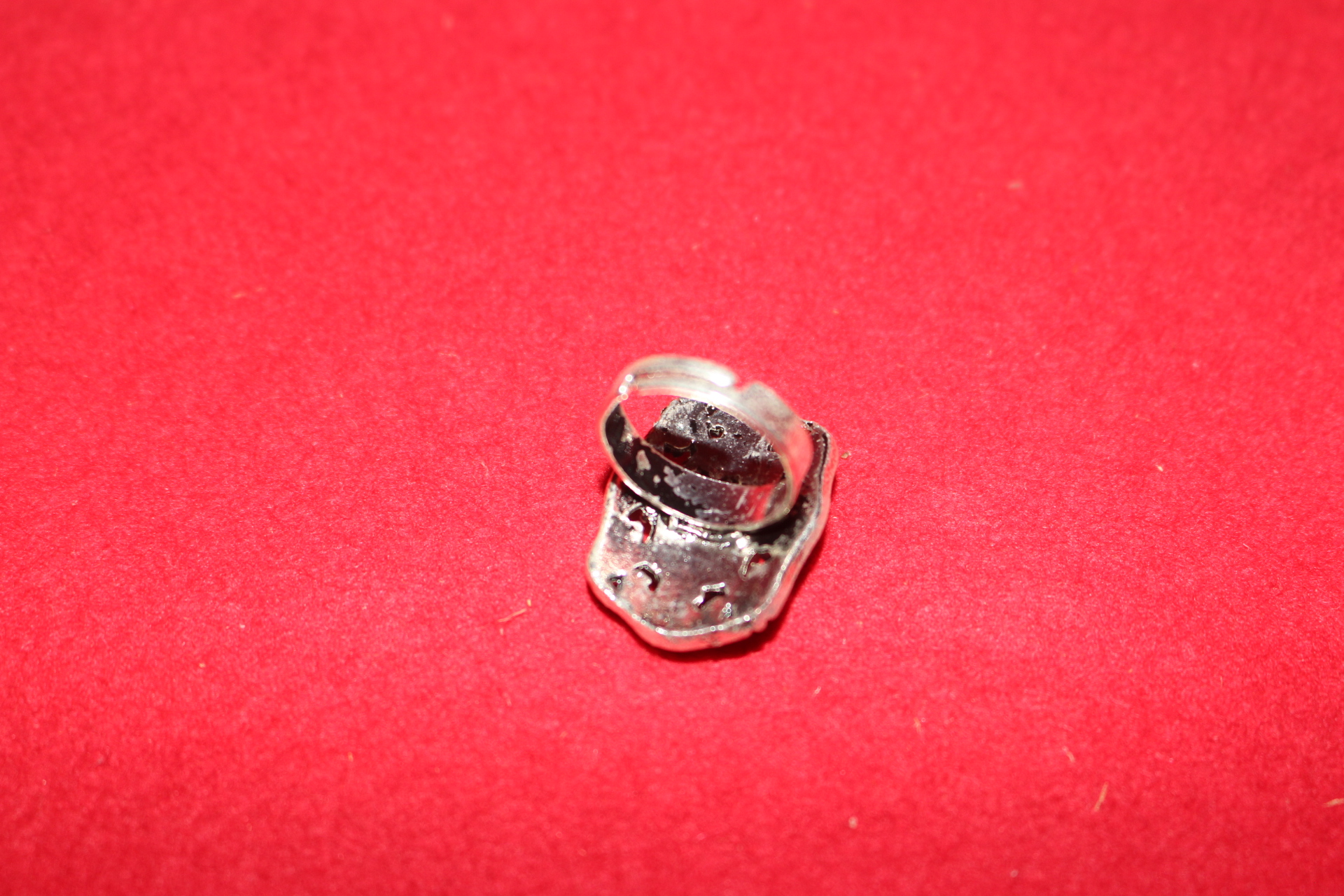 37-티벳 백동으로된 보석이 장식된 반지