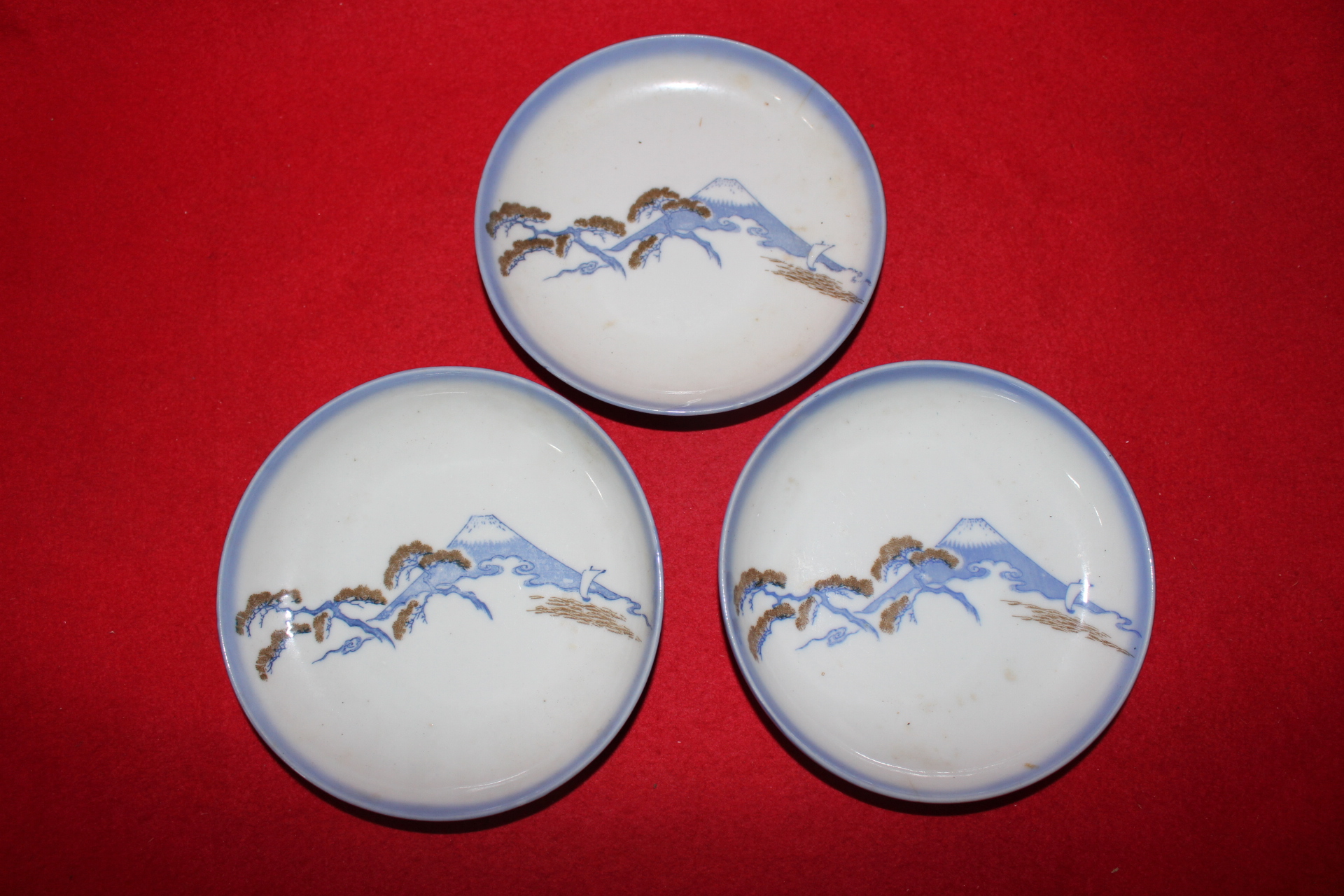 연대가좋은 청화백자산수문완 3점