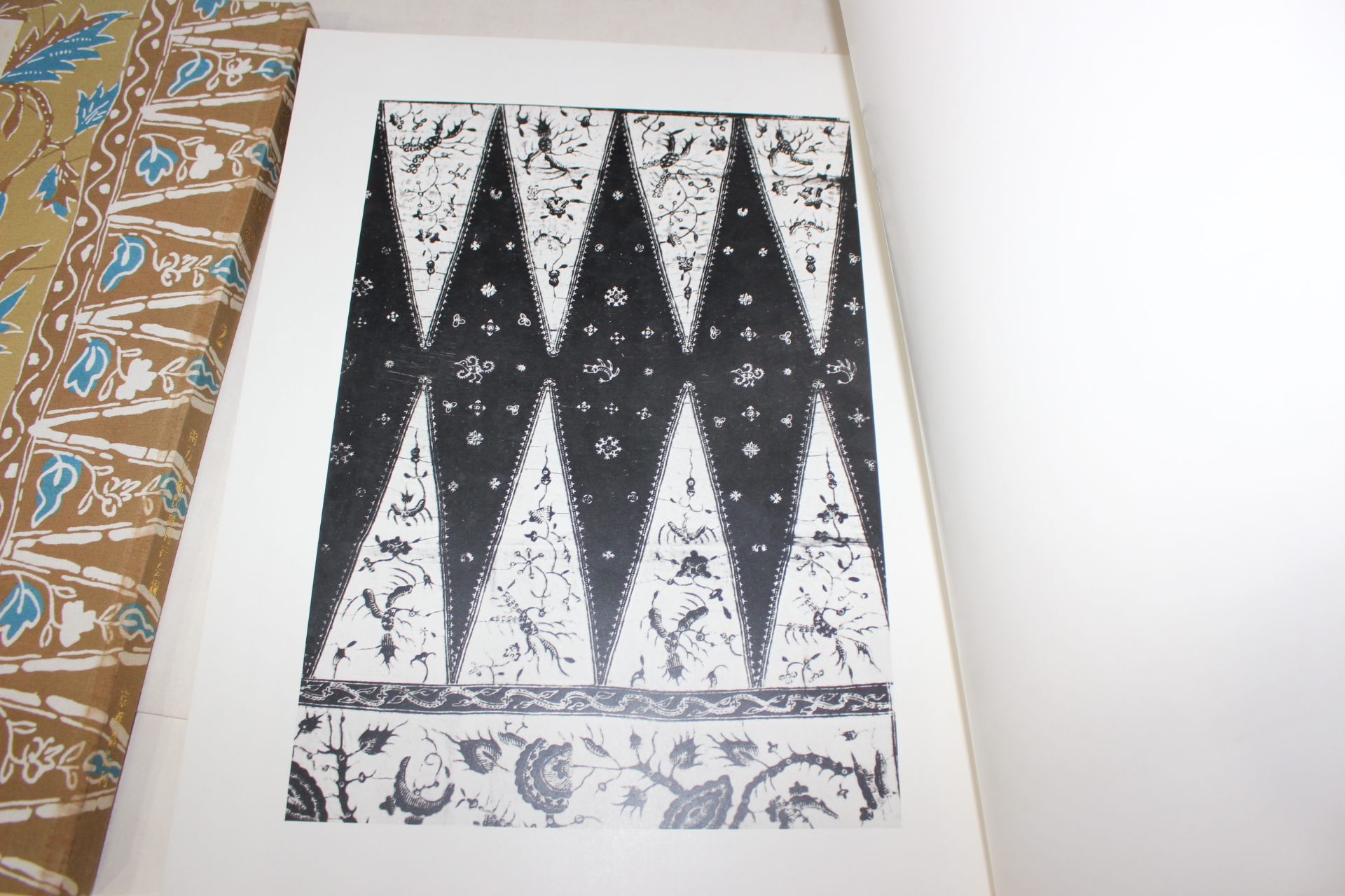 1964년(소화39년) 경사(更紗)