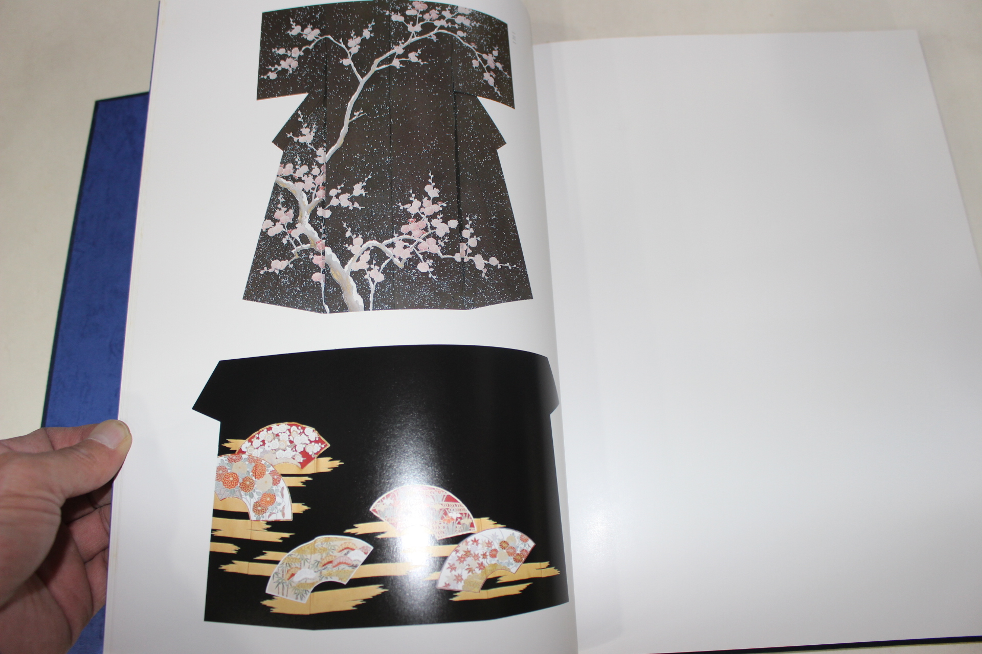 1982년(소화57년) 경도염색미술협회전도록