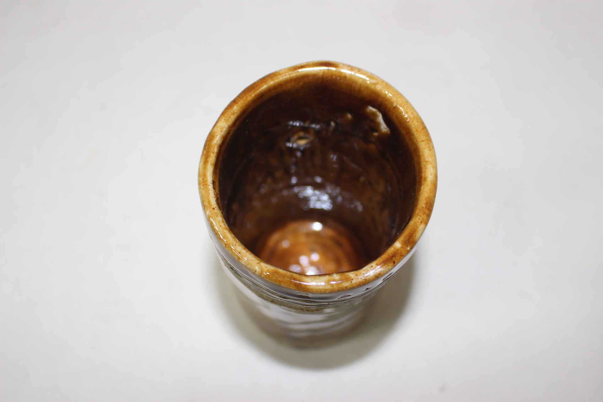 황청자 걸이용 화병