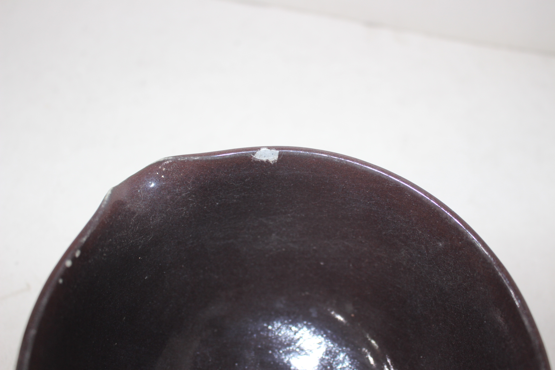 121-수결이 있는 청자 수구