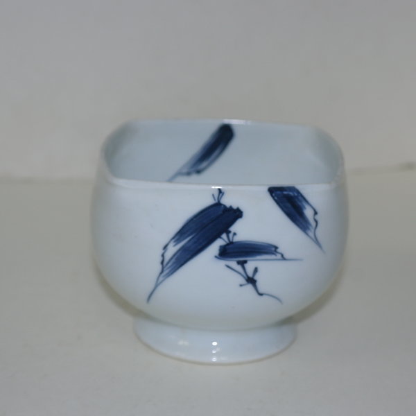 연대가 좋은 고이마리 청화백자죽문 퇴수기