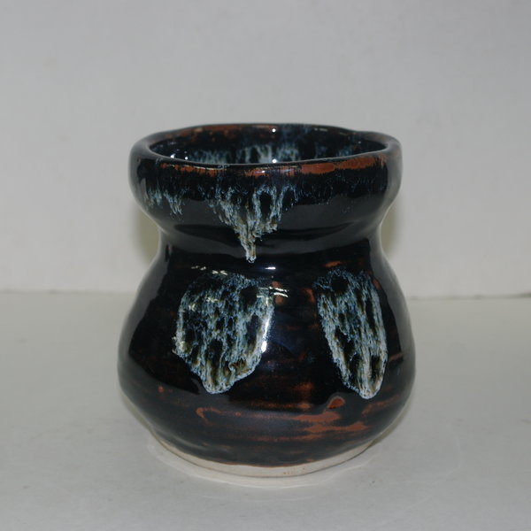 묵직한 흑유청자 덴모꾸백채 호