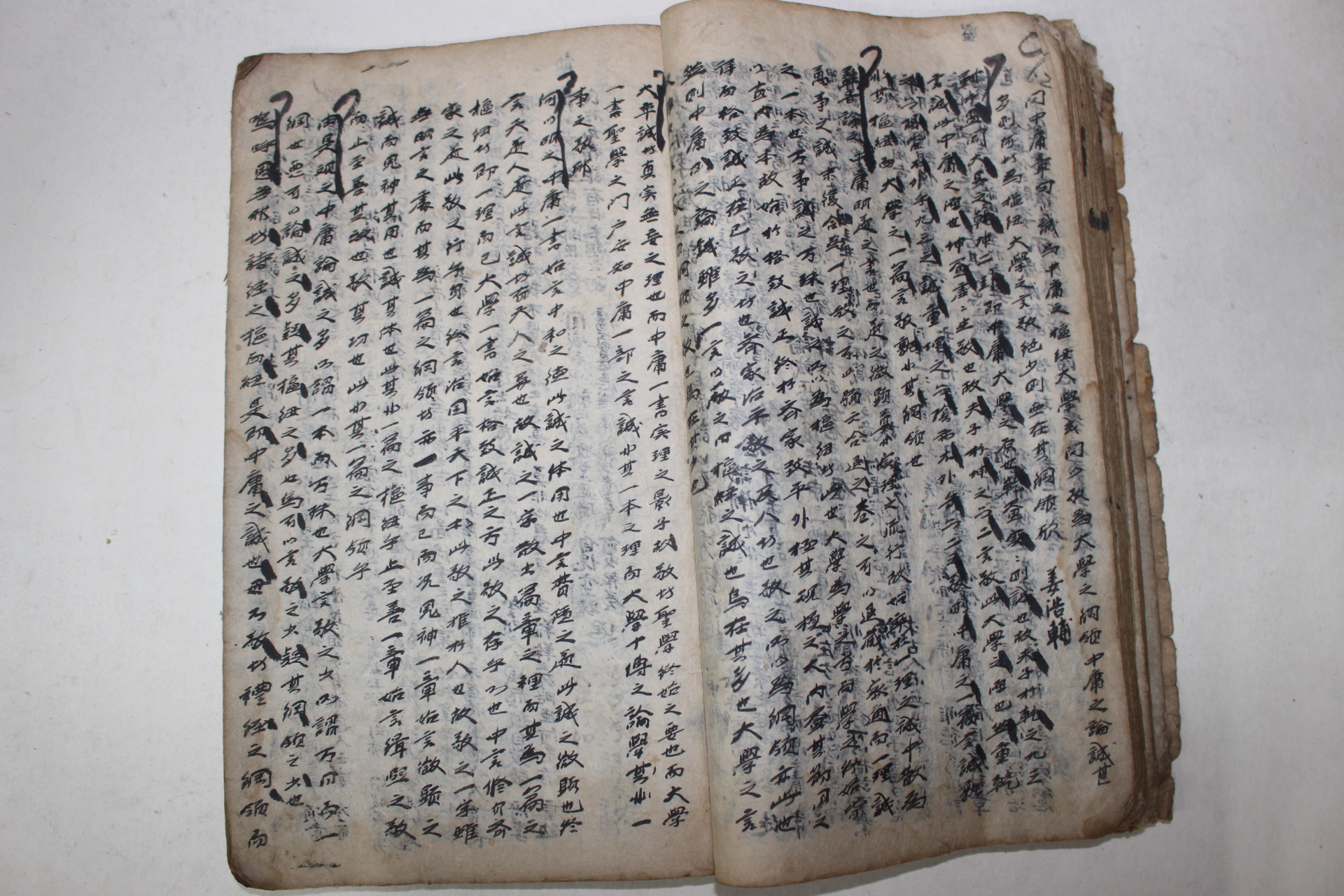 200년이상된 잘정서된 고필사본 1책