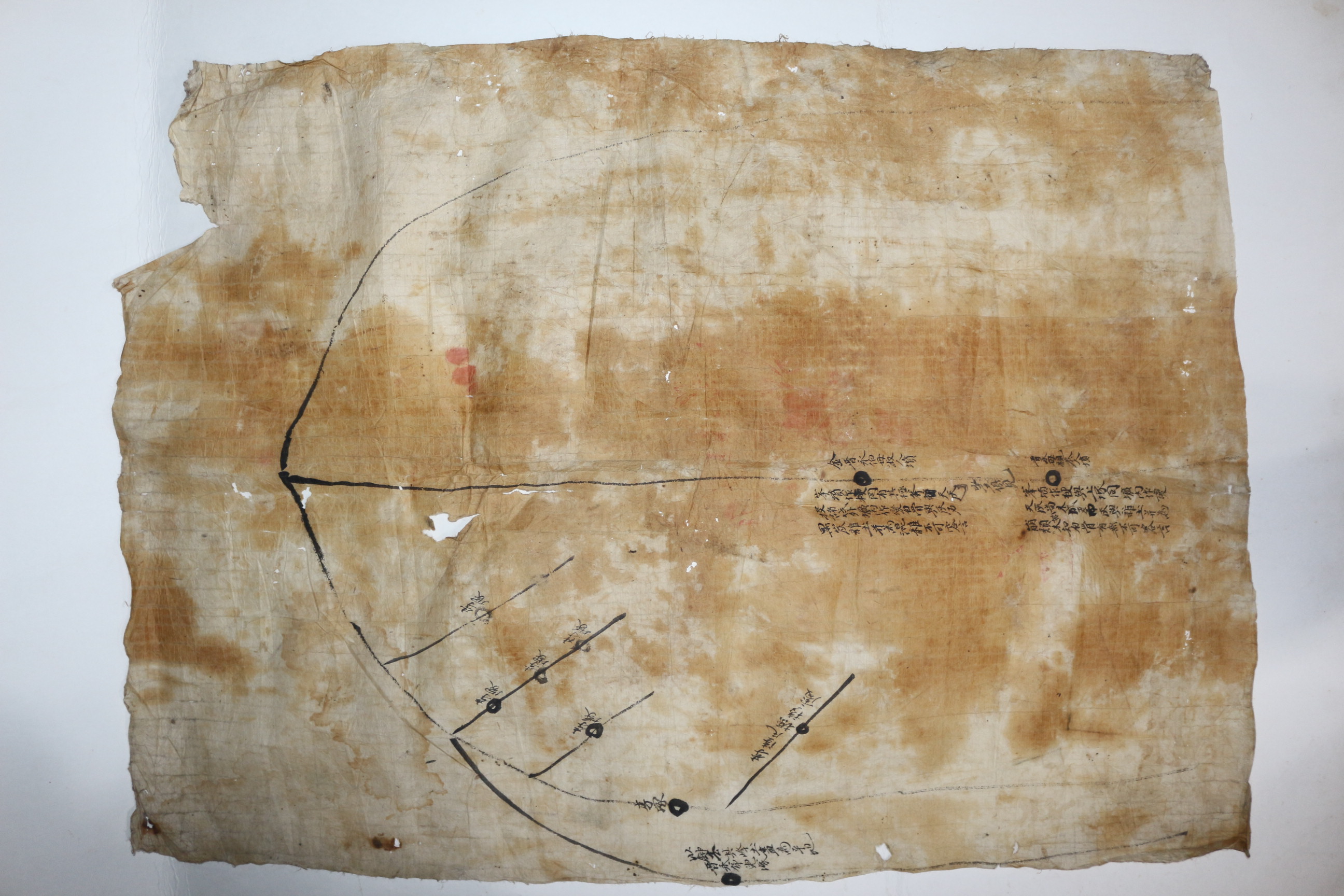 조선시대 경남선산거주 김진영 묘지 산도와 산송문서 2장